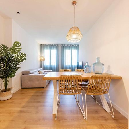 Bravissimo Tarla, 2-Bedroom Apartment Girona Bagian luar foto