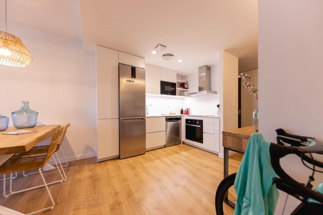 Bravissimo Tarla, 2-Bedroom Apartment Girona Bagian luar foto