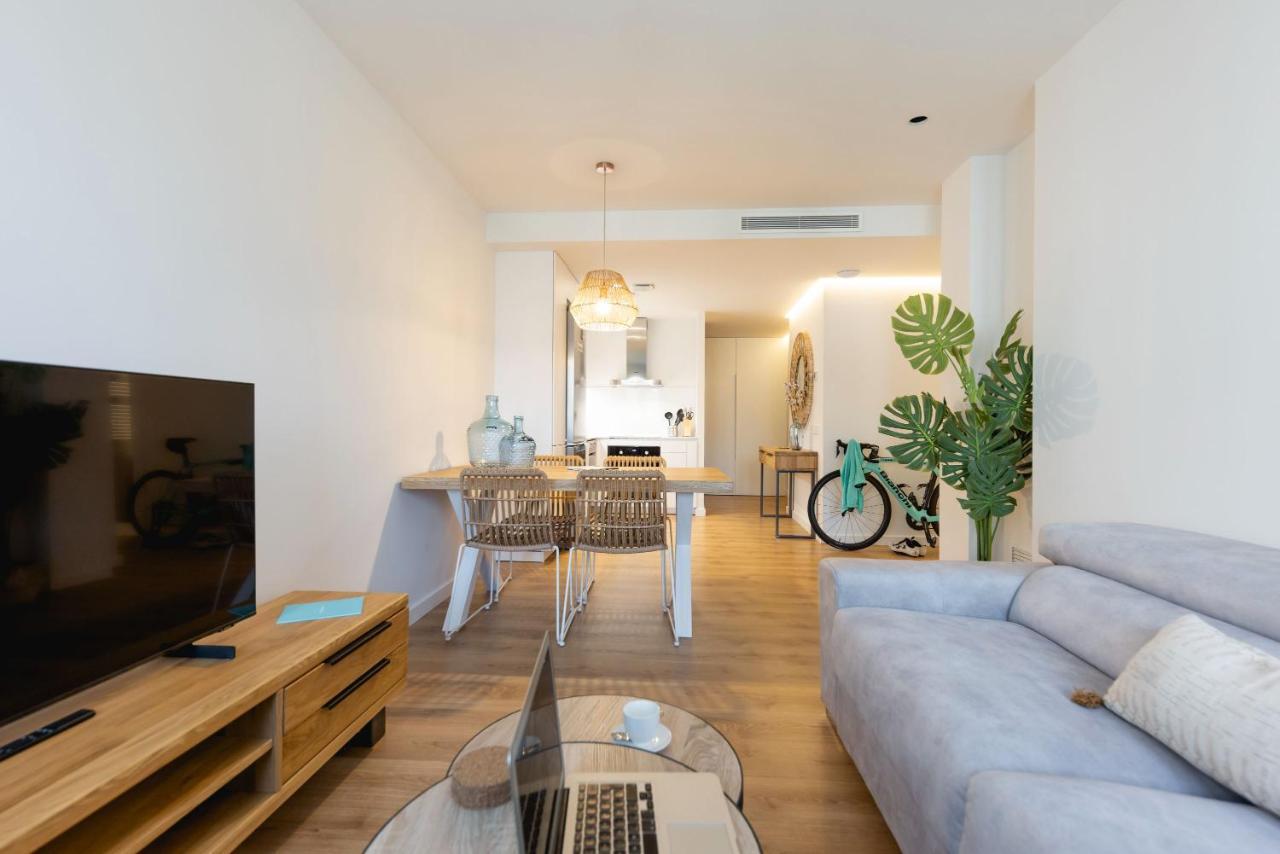 Bravissimo Tarla, 2-Bedroom Apartment Girona Bagian luar foto