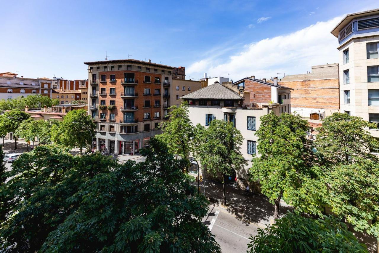 Bravissimo Tarla, 2-Bedroom Apartment Girona Bagian luar foto